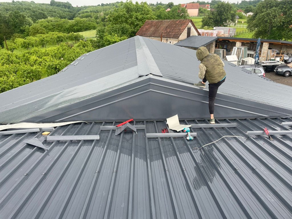 Ugradnja oluka Voždovac – Građevinska limarija Vranković Jr